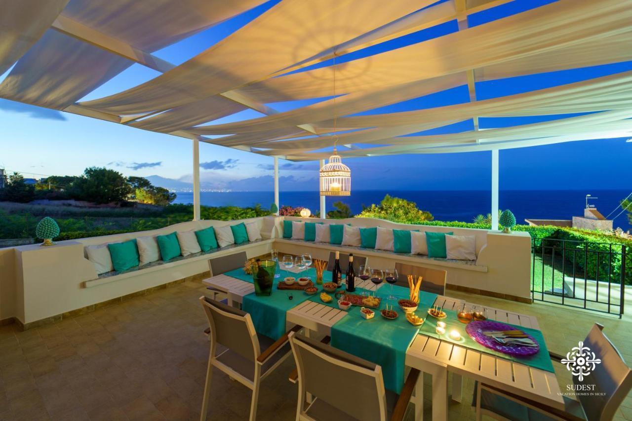 Villa Vittoria - Waterfront House Augusta Bagian luar foto