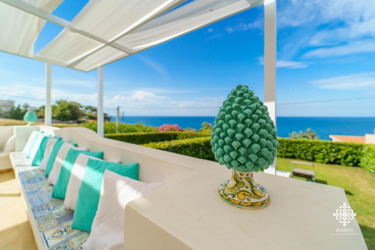 Villa Vittoria - Waterfront House Augusta Bagian luar foto